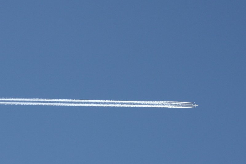 Vapour Trail.jpg